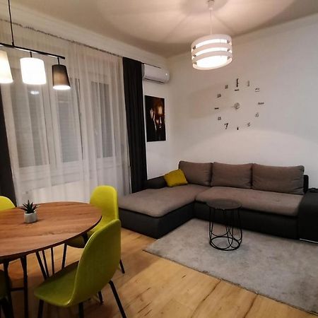 Ancora Apartment Lana 诺威萨 外观 照片