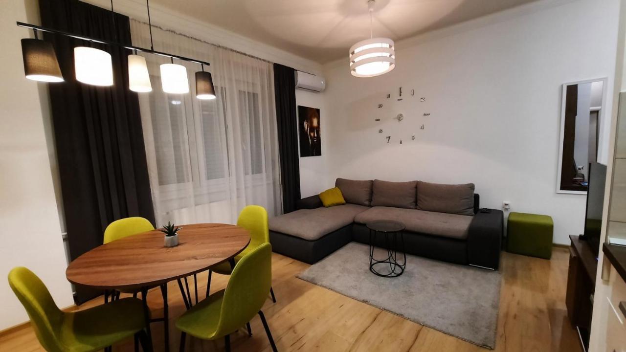 Ancora Apartment Lana 诺威萨 外观 照片